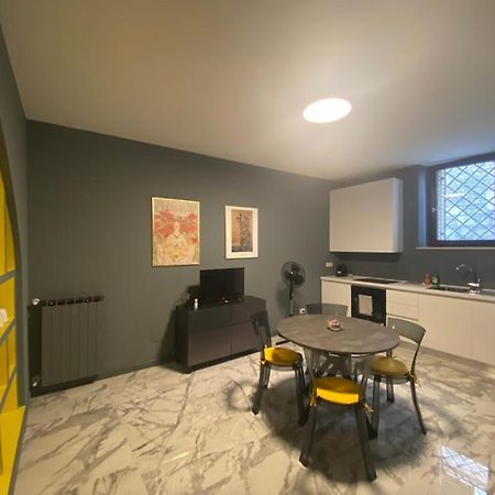 Modern City Center Apartment Benevento Luaran gambar