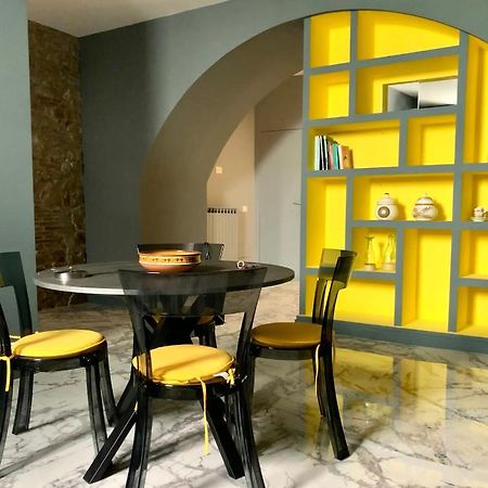 Modern City Center Apartment Benevento Luaran gambar