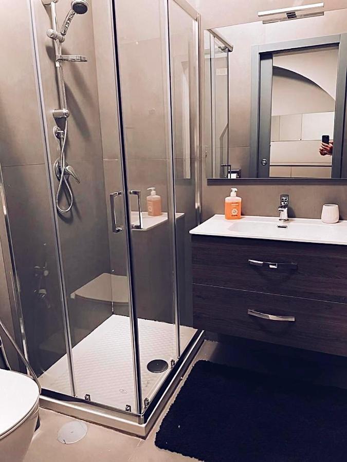 Modern City Center Apartment Benevento Luaran gambar