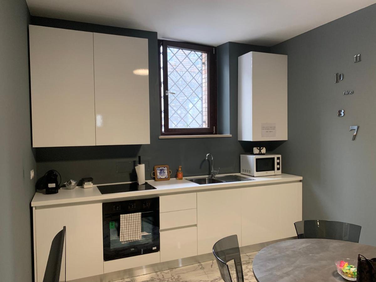 Modern City Center Apartment Benevento Luaran gambar